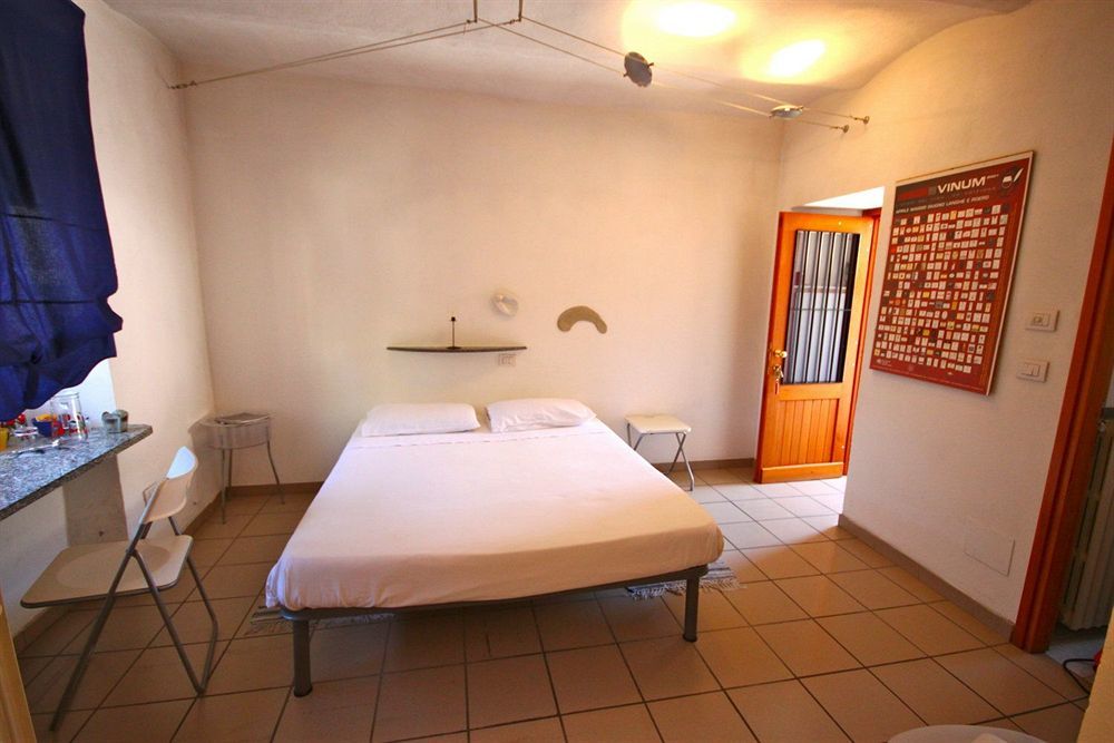 Hotel Vicolo Del Pozzo Barolo Zewnętrze zdjęcie