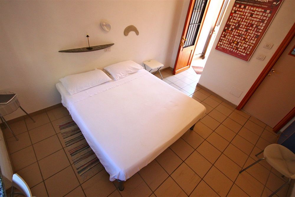 Hotel Vicolo Del Pozzo Barolo Zewnętrze zdjęcie